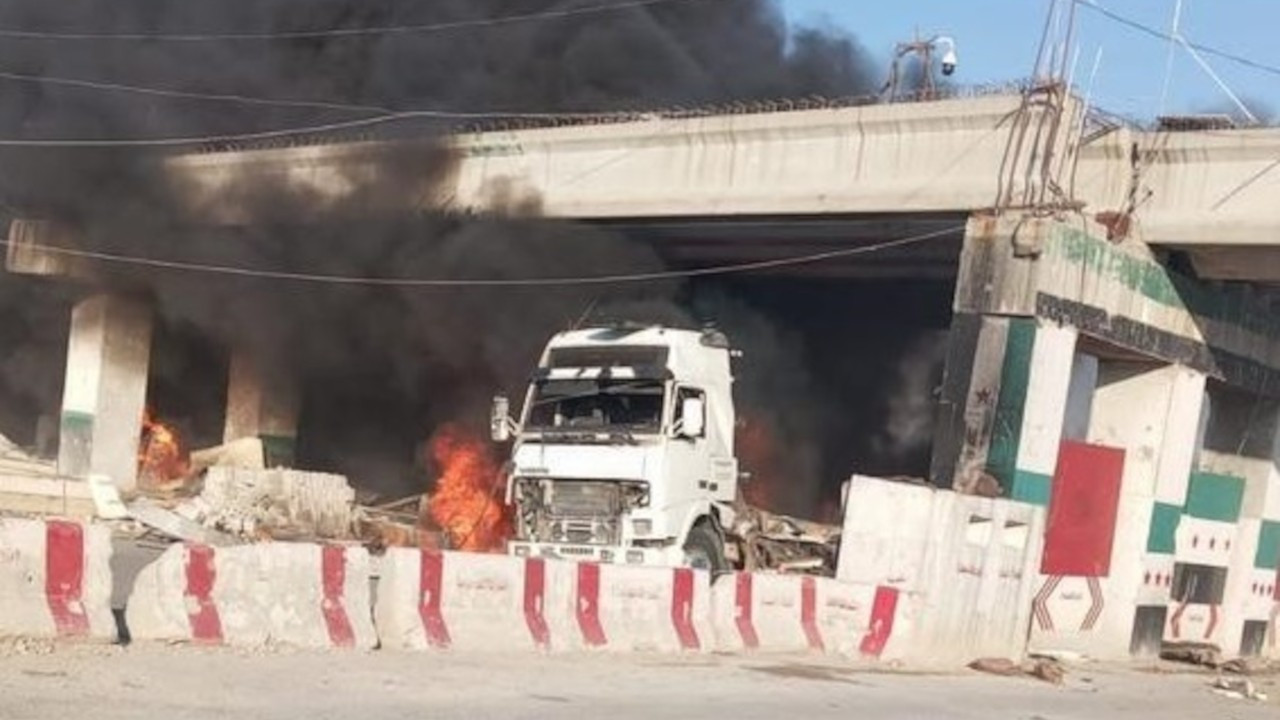 ÖSO kontrolündeki Azez'de bombalı saldırı: 9 ölü