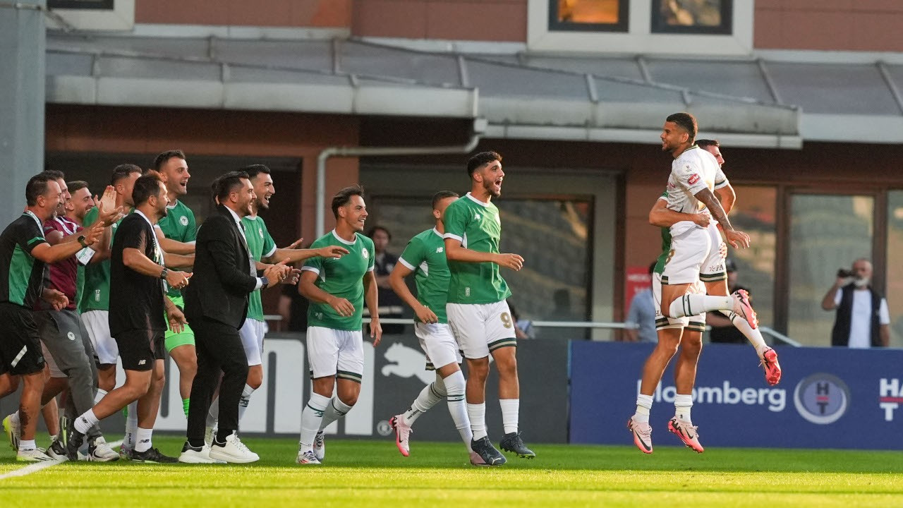 Gol düellosunda kazanan Konyaspor