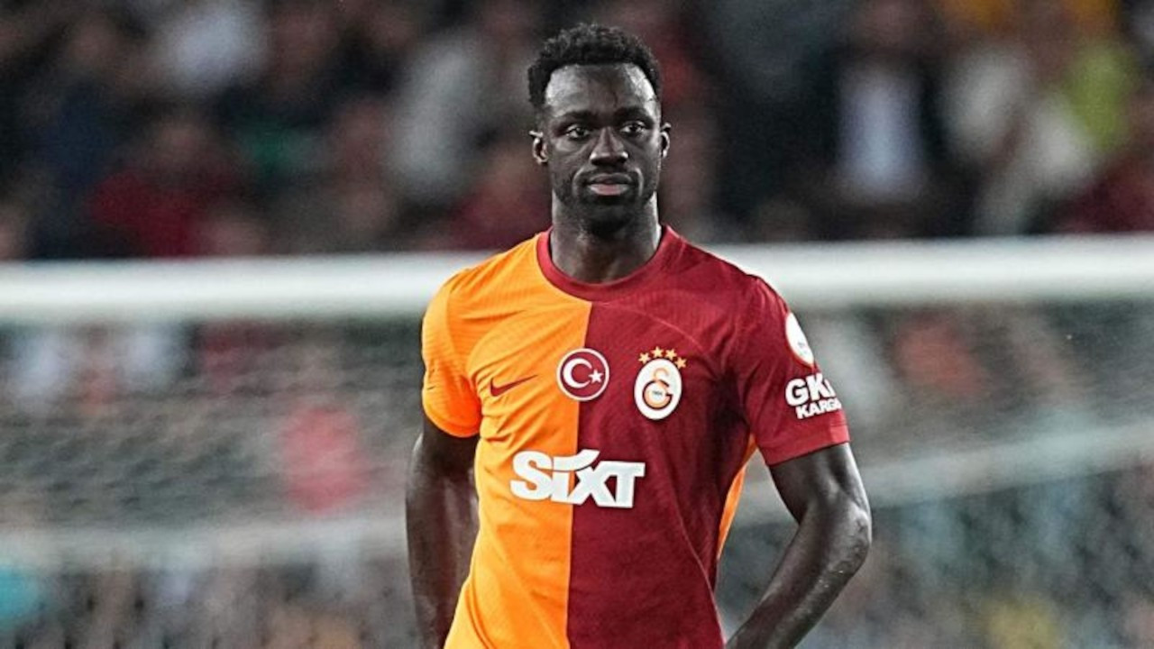 Galatasaray'da Davinson Sanchez sakatlandı