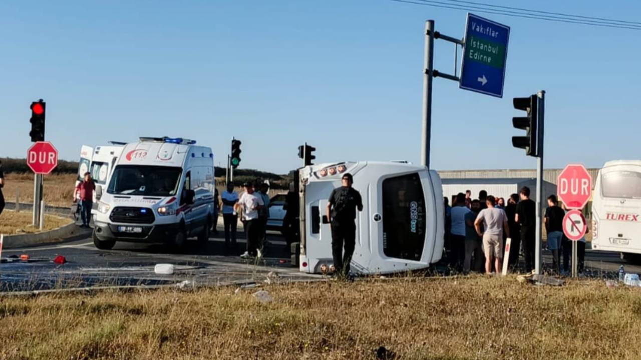 Tekirdağ'da kaza: 12 işçi yaralandı