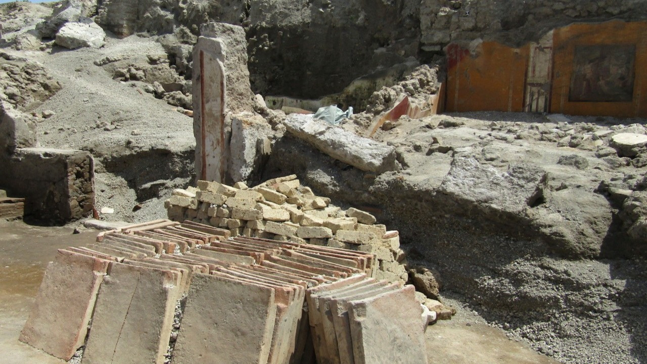 Pompeii'de yeni keşif: İnsan kalıntıları bulundu