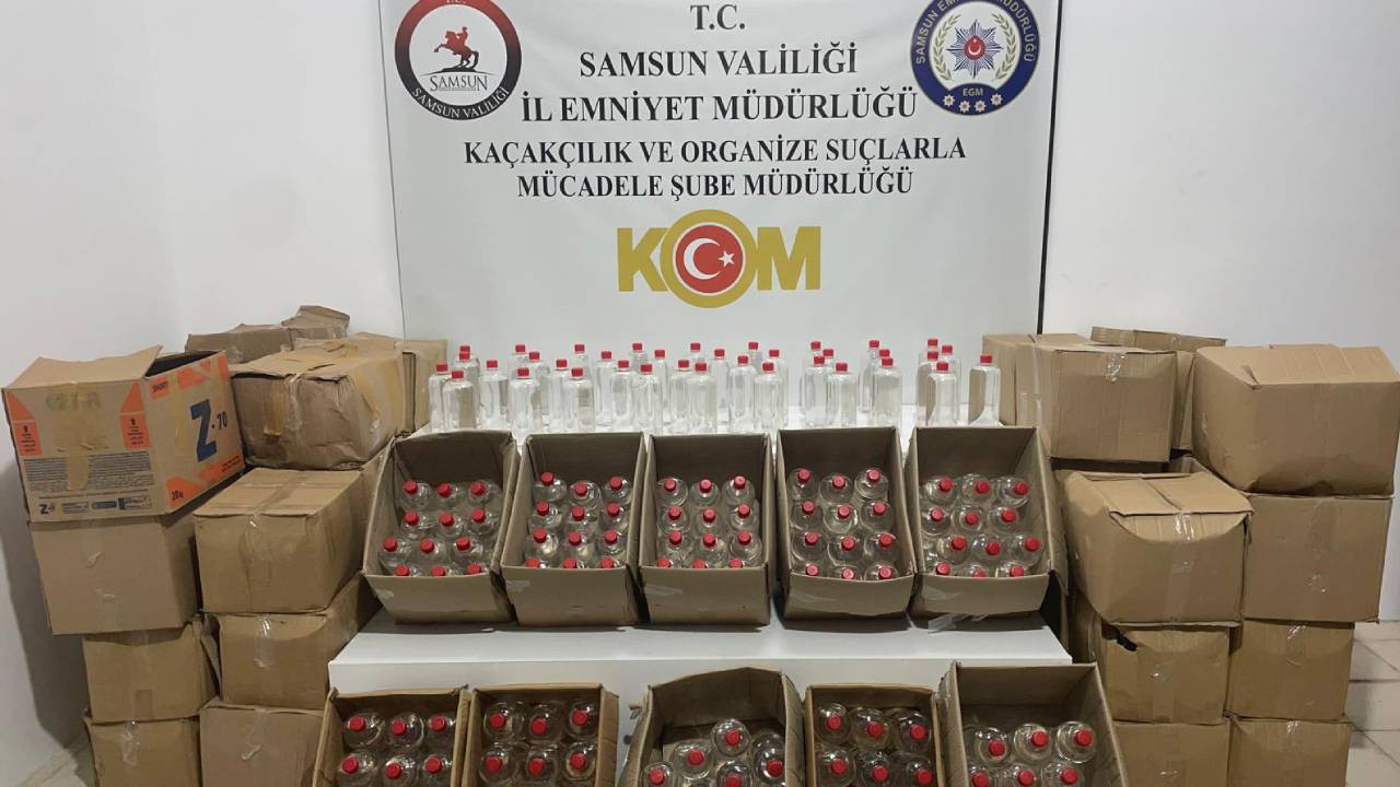 Samsun'da 706 litre etil alkol ele geçirildi