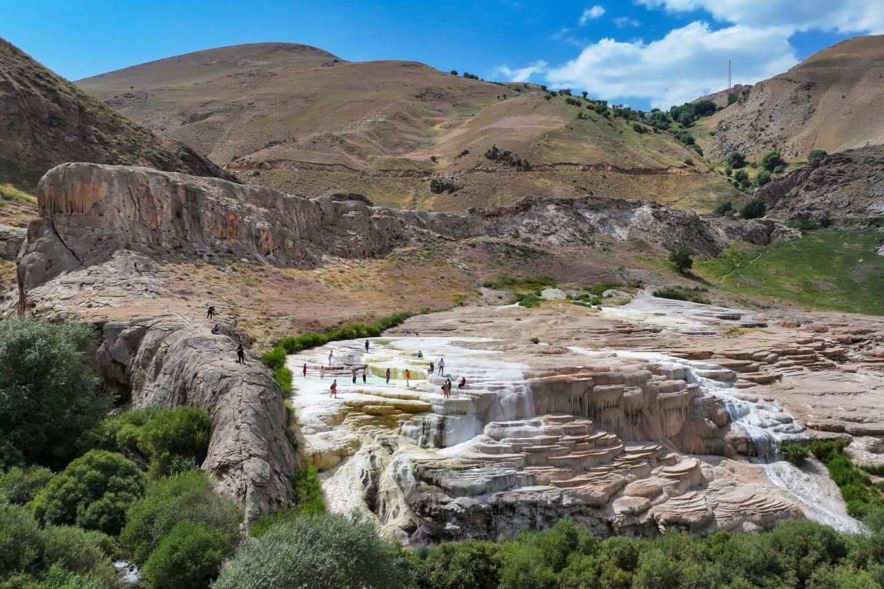 Van'ın 'Pamukkale'yi aratmayan' travertenleri - Sayfa 3