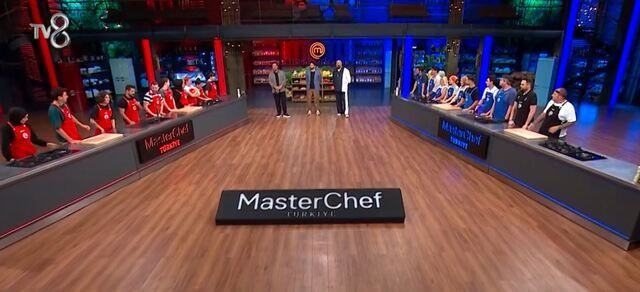 MasterChef Türkiye'de kaza: Elini blendera kaptırdı - Sayfa 1