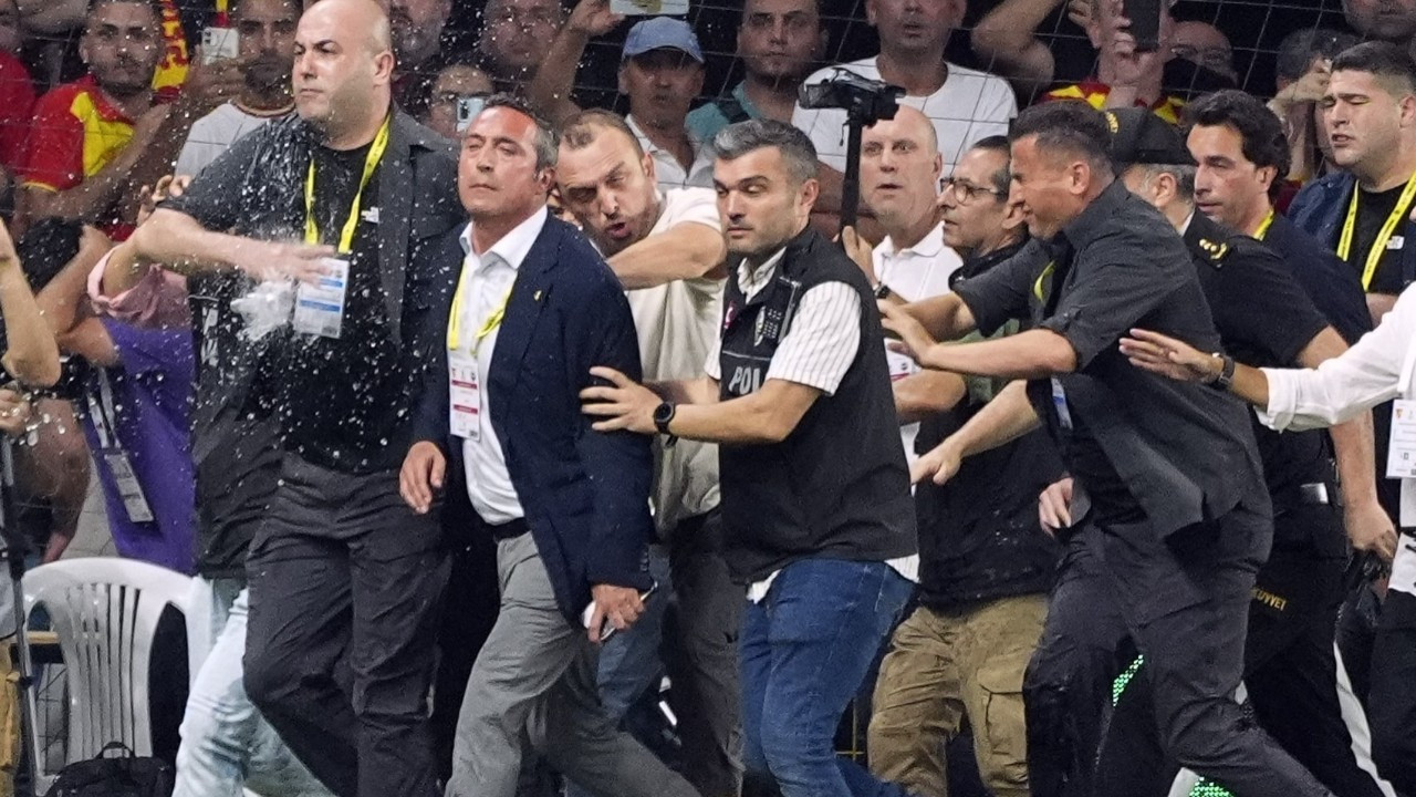 Fenerbahçe'den açıklama: Saldırgan maçı izleyip stadyumdan ayrıldı