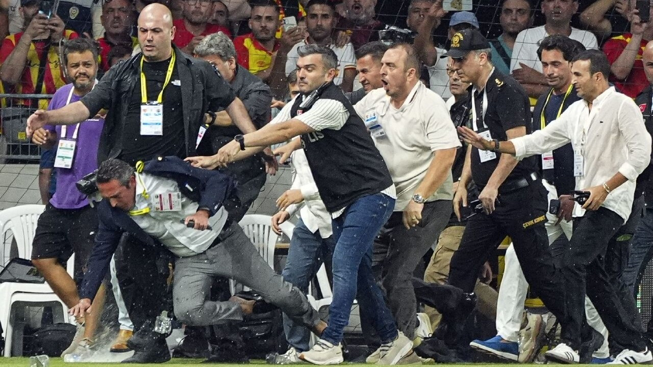 Göztepe-Fenerbahçe maçının cezaları açıklandı: 90 gün mahrumiyet