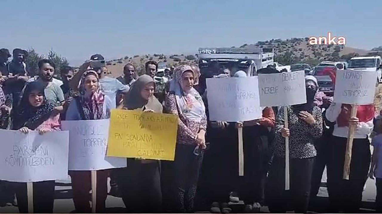 İliç’te işten çıkartılan işçilerden protesto: Siyanürsüz topraklarımızı geri ver