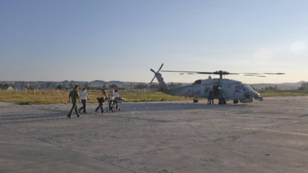 Kalp krizi geçiren kişi, askeri helikopterle hastaneye nakledildi