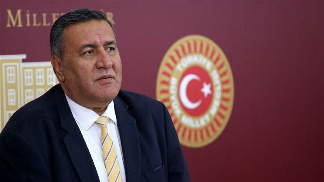 CHP’li Gürer: Niğde'de tarihi eserler restore edilmediği için yıkılarak yok oluyor