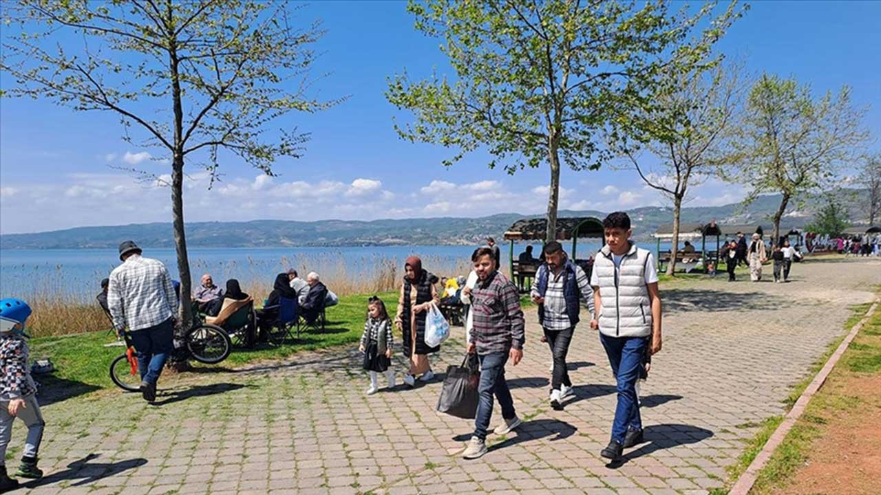 Popüler turlar: Sapanca-Maşukiye, Bursa-Uludağ, İstanbul Adalar