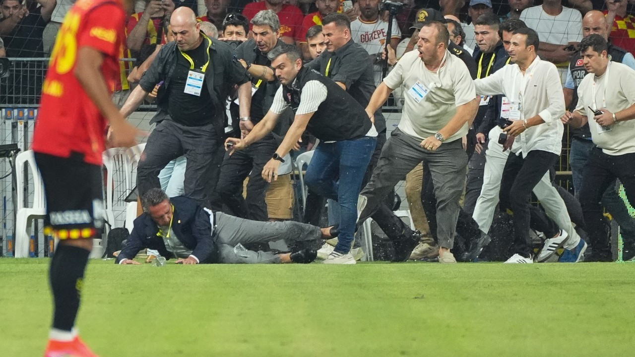 Olaylı Göztepe-Fenerbahçe maçı: 2 polis müdürü görevden alındı