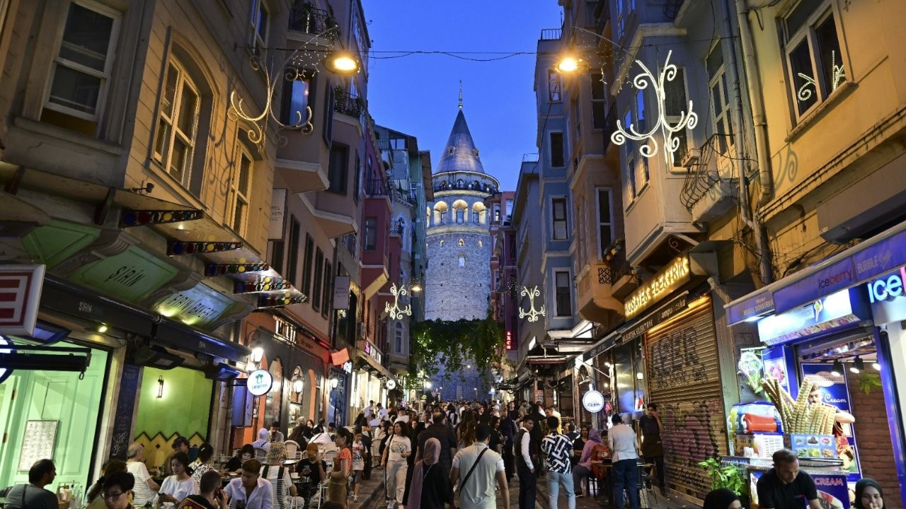 Galata Kulesi drone ile görüntülendi