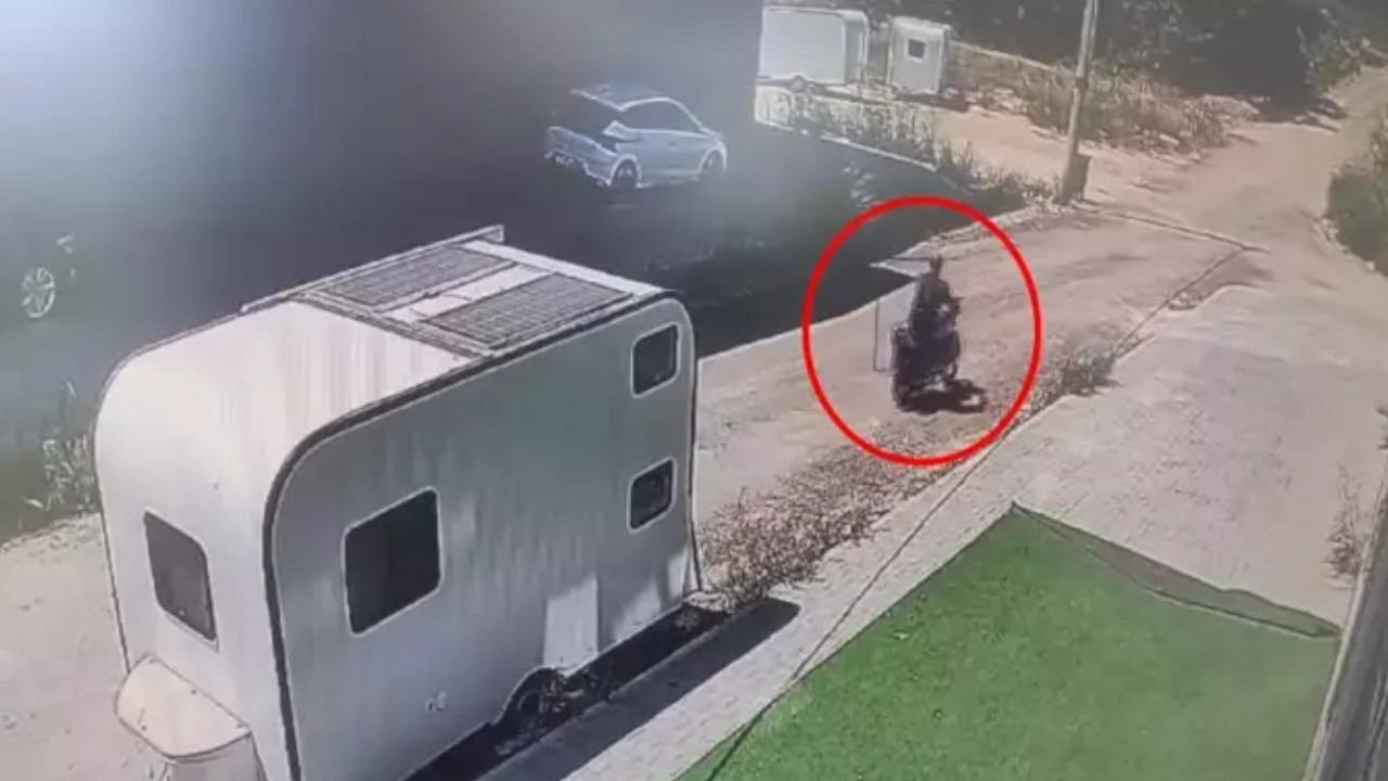 Çaldığı motosikleti saklarken polise yakalandı