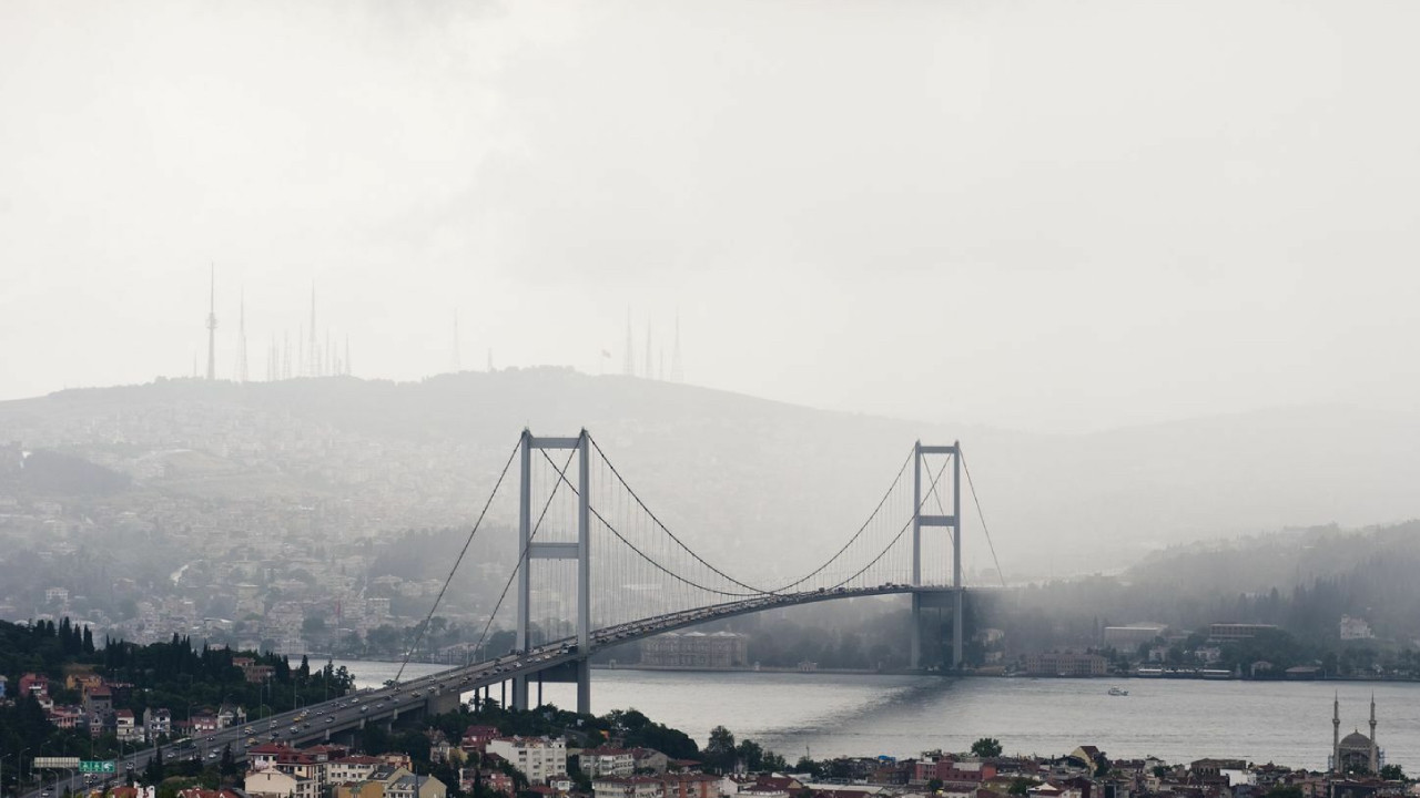 AKOM İstanbul'u uyardı: Sıcaklık 8-10 derece birden düşecek