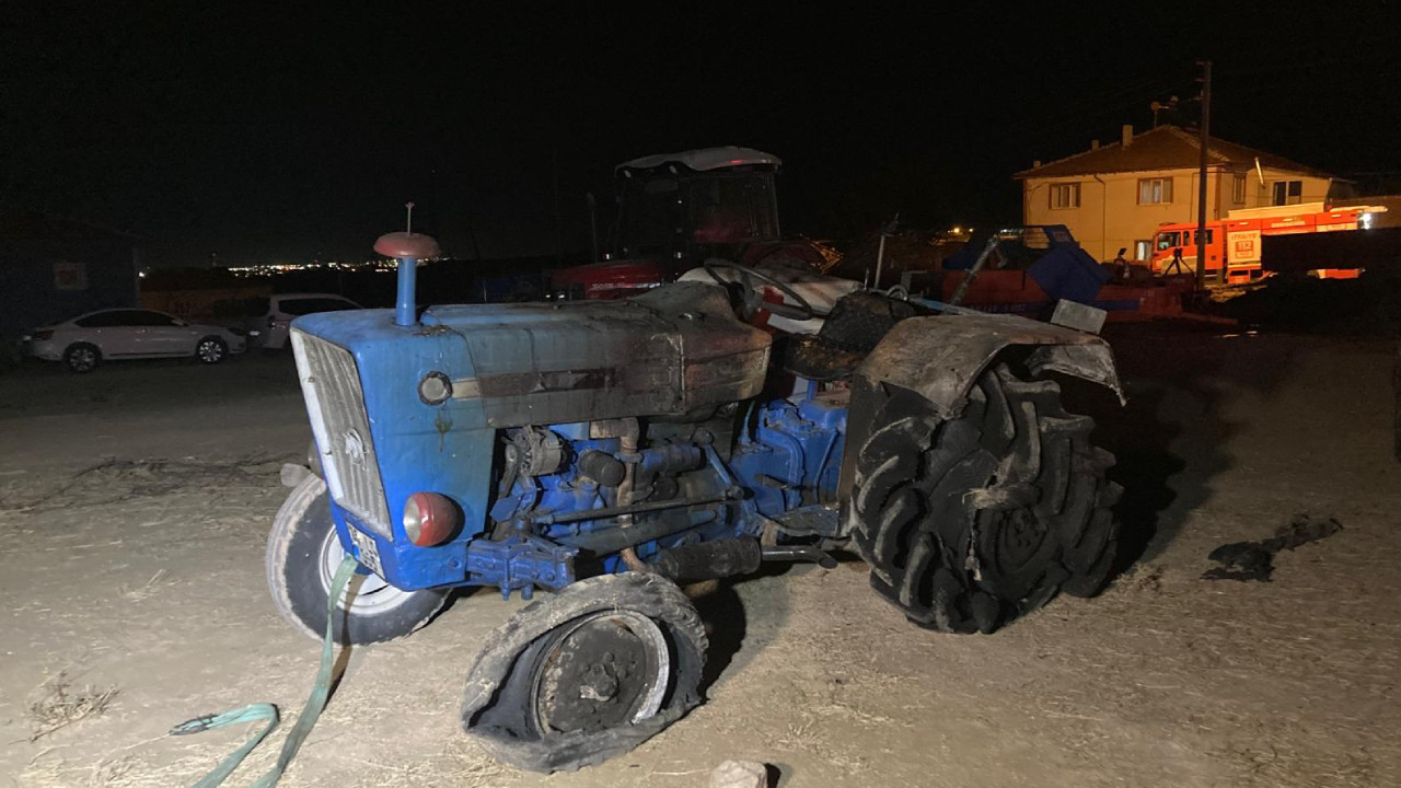 Eskişehir'de samanlıkta başlayıp eve sıçrayan yangın söndürüldü