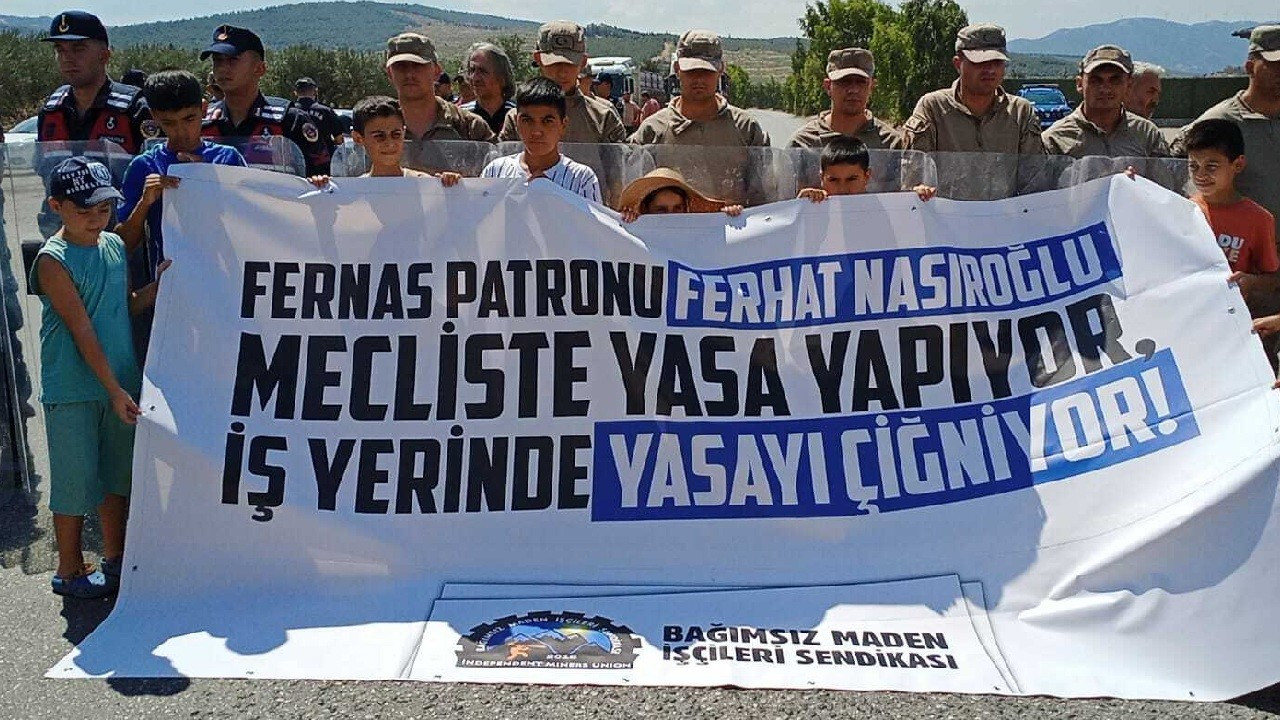 AK Partili vekilin madeninde direnen işçiler taleplerini sıraladı