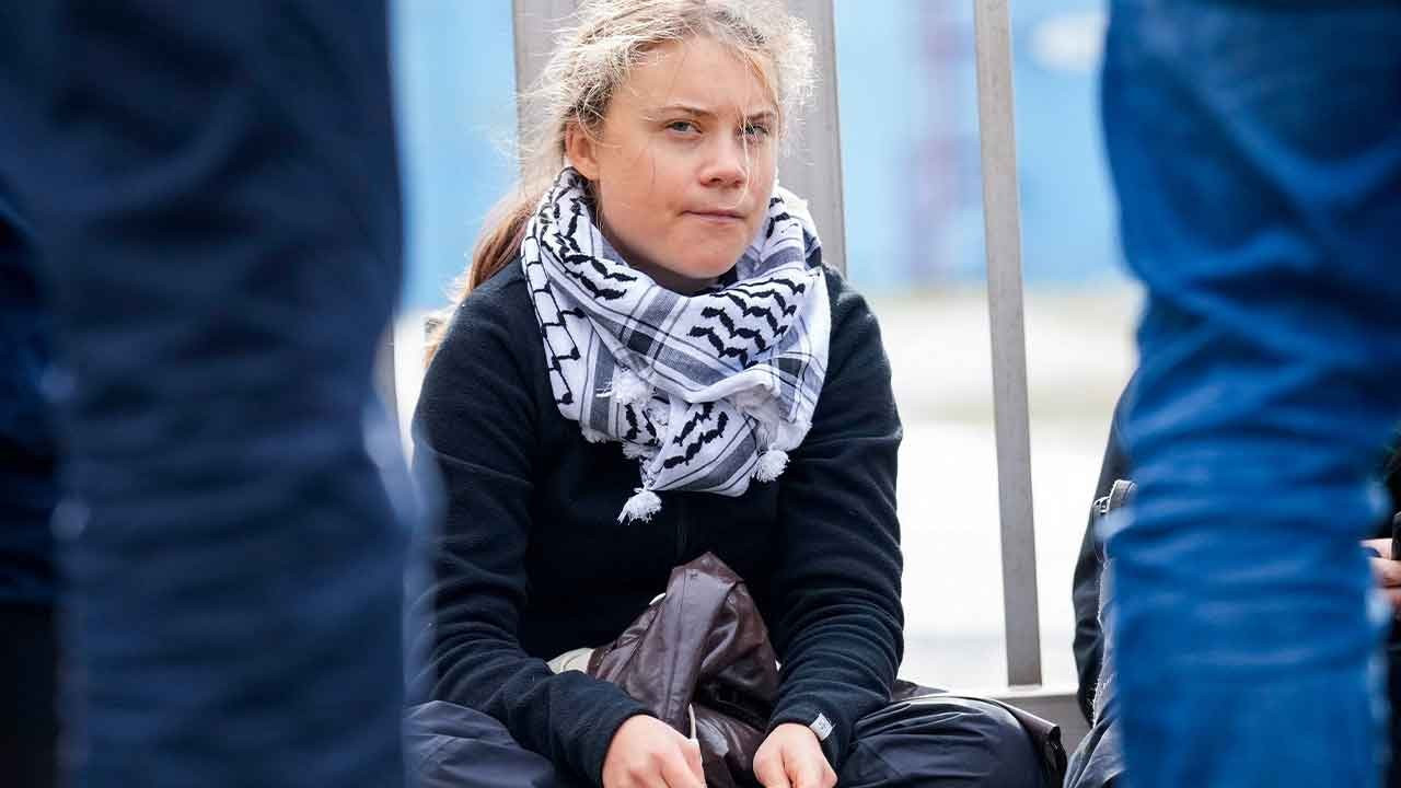 Greta Thunberg, Kopenhag'daki 'Gazze' eyleminde gözaltına alındı