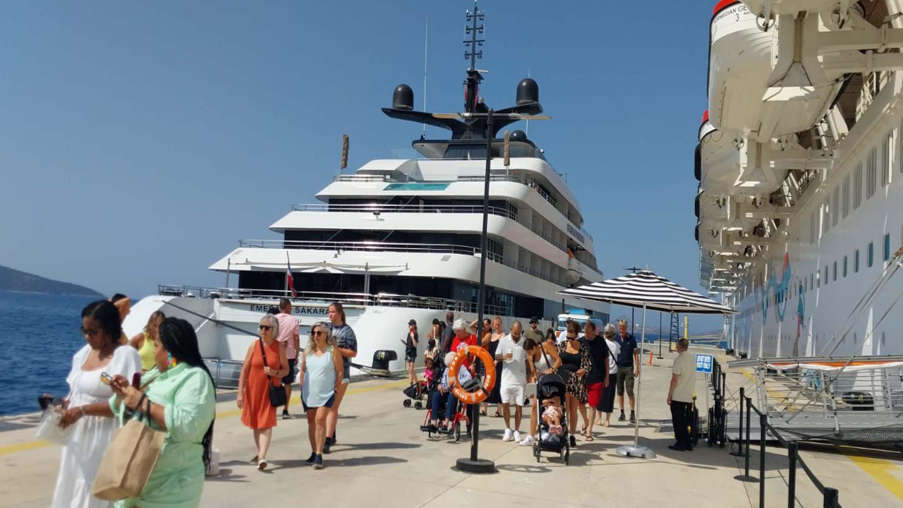 Bodrum'a gelen turist sayısı 800 bini aştı