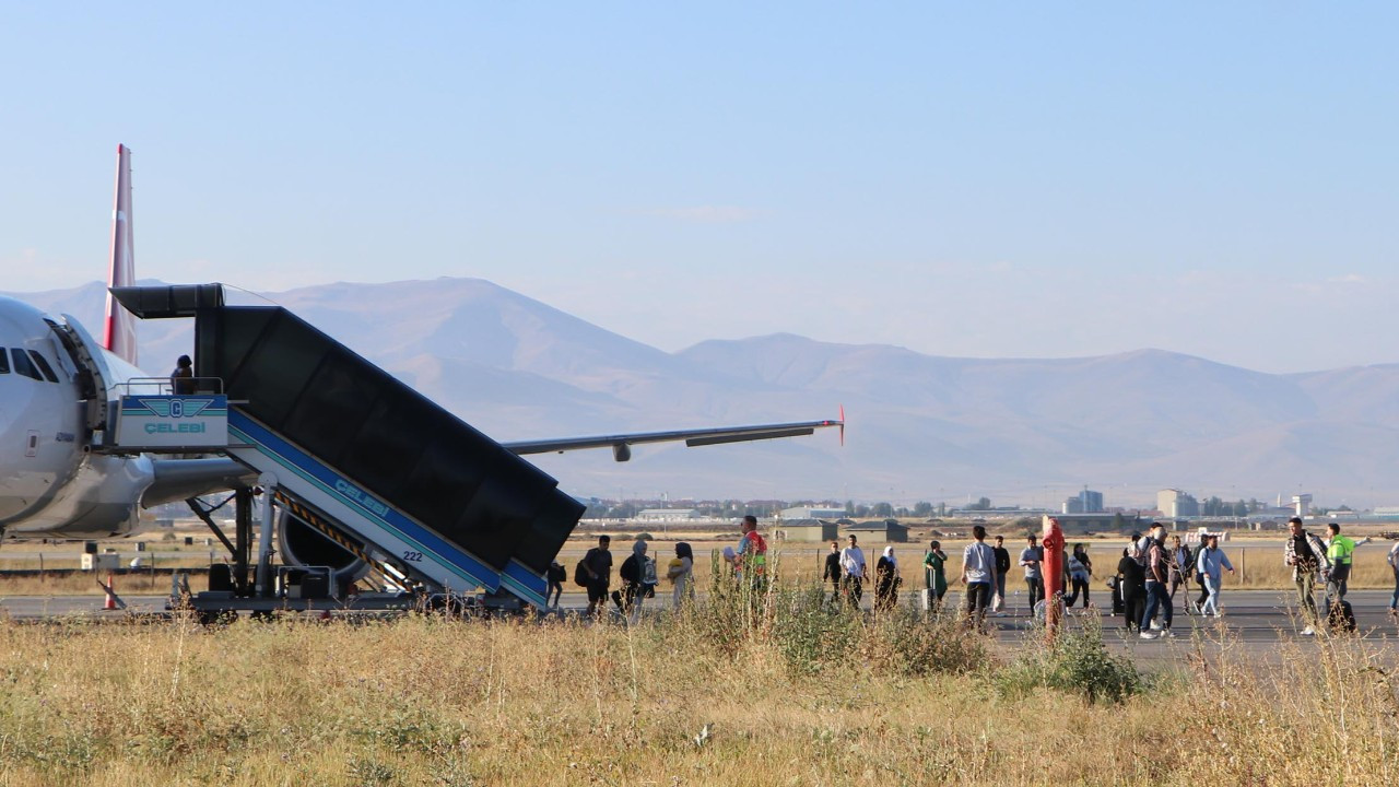 Bomba ihbarı asılsız çıktı: Erzurum'a yeni uçak geldi