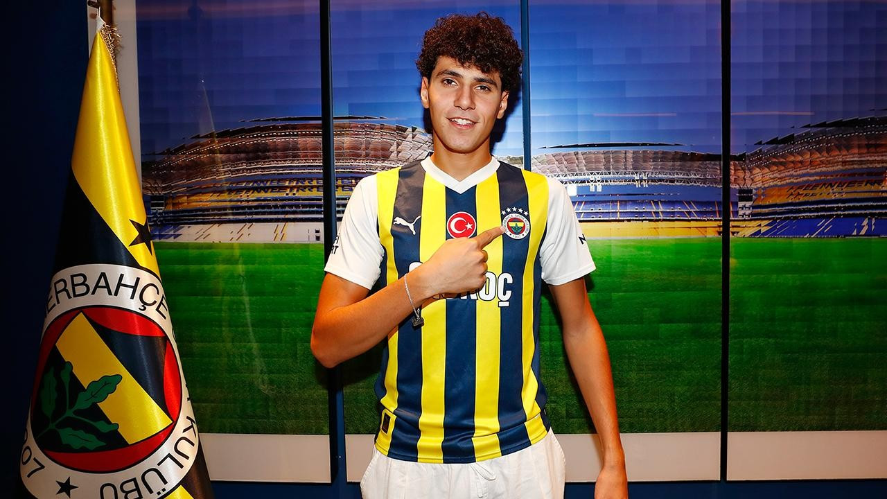 Fenerbahçe ayrılığı resmen duyurdu: Genç futbolcu, Belçika'ya transfer oldu