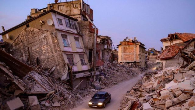 Deprem uzmanı 3 faya işaret etti: 'Bir stres birikimi söz konusu' - Sayfa 1