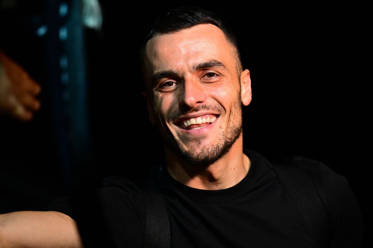 Fenerbahçe tarihindeki beşinci Sırbistanlı futbolcu: Filip Kostic - Sayfa 1