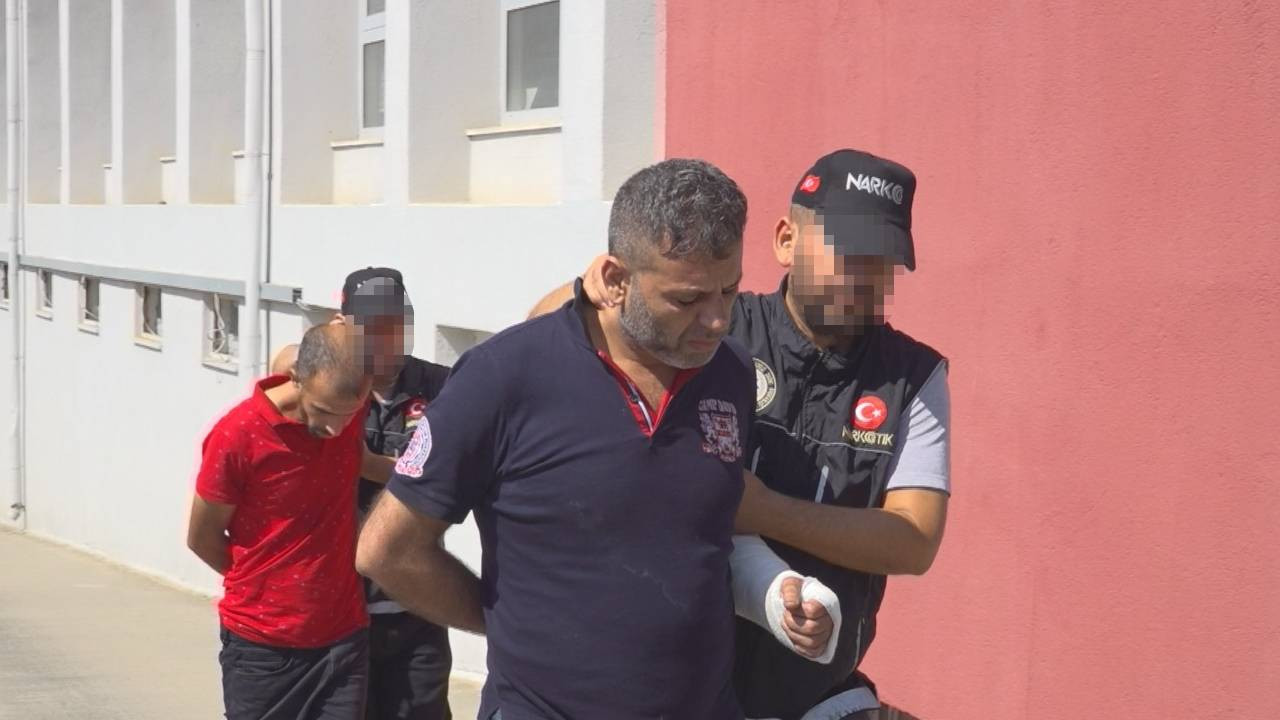 Adana'da uyuşturucu operasyonu: 2 firari yakalandı