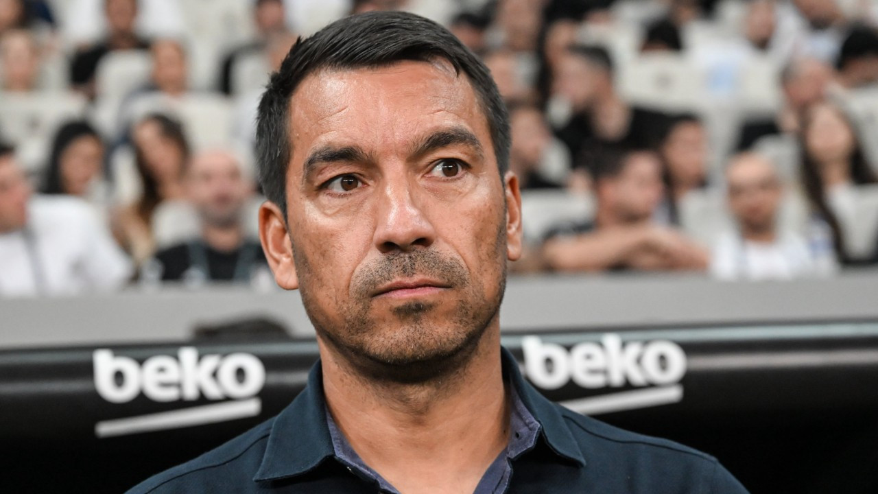 Van Bronckhorst, Trabzonspor maçının 11'ini belirledi: Tek değişiklik