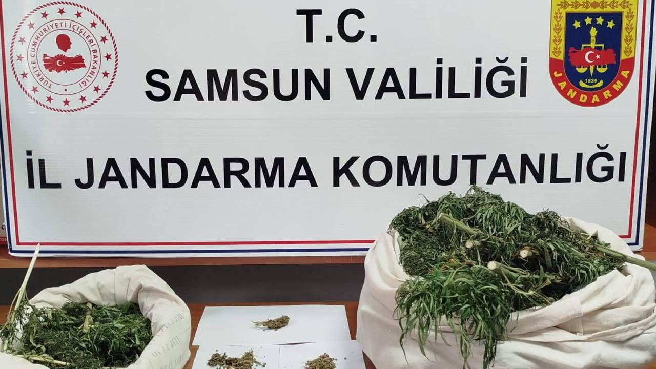 Samsun'da yaklaşık 10 kilogram esrar ele geçirildi