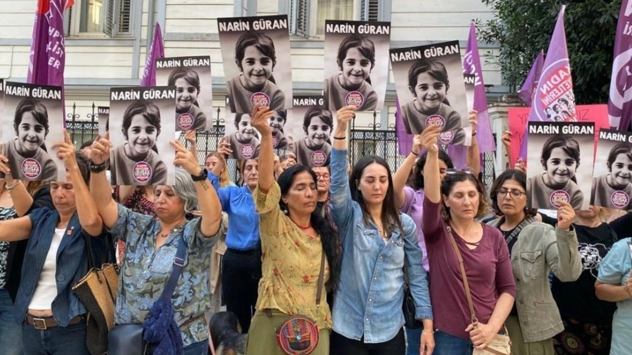 Emniyette cinsel taciz iddiası: 'Polis, kadınların kıyafetlerini çıkarıp fotoğraflarını çekti'