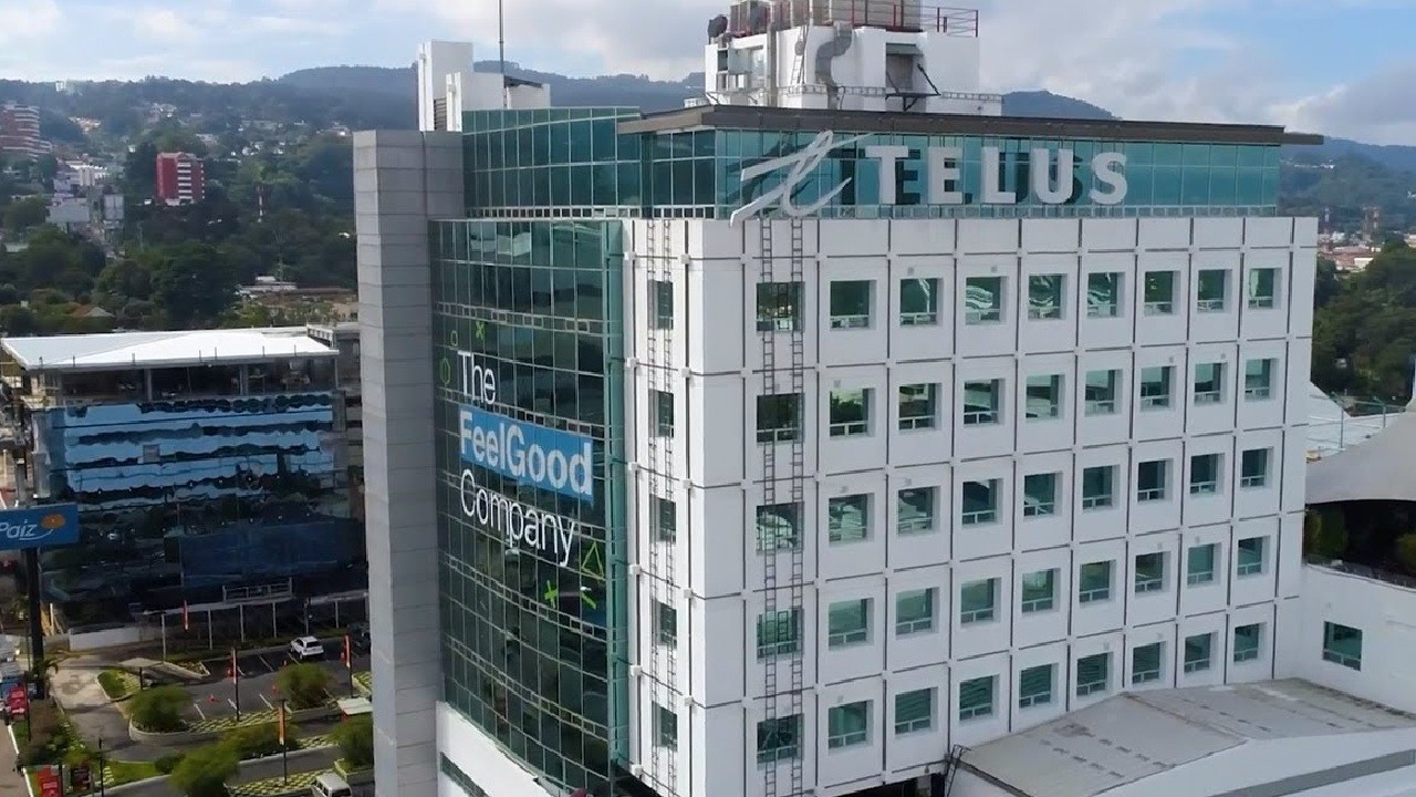 TELUS, işçinin sosyal medya paylaşımını gerekçe gösterip işten çıkardı