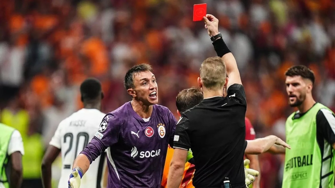 UEFA'dan Muslera'ya ceza