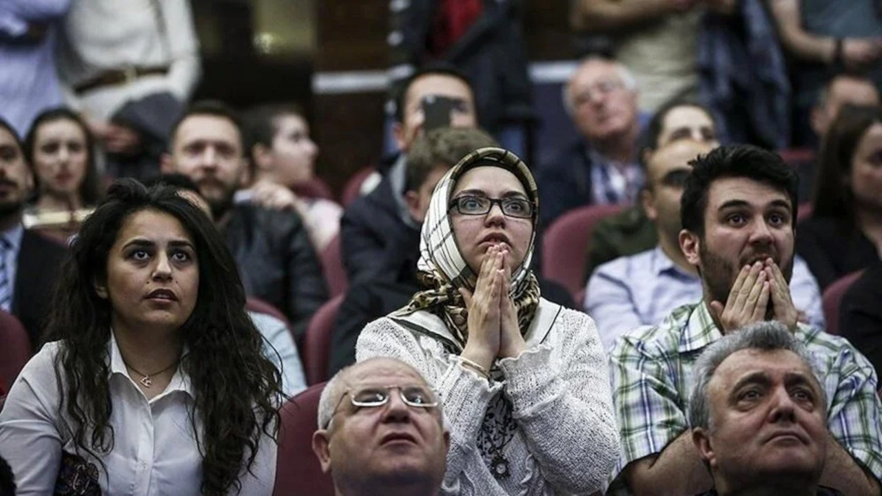 Öğretmen ataması mülakat sonuçları önce açıklandı, sonra geri çekildi