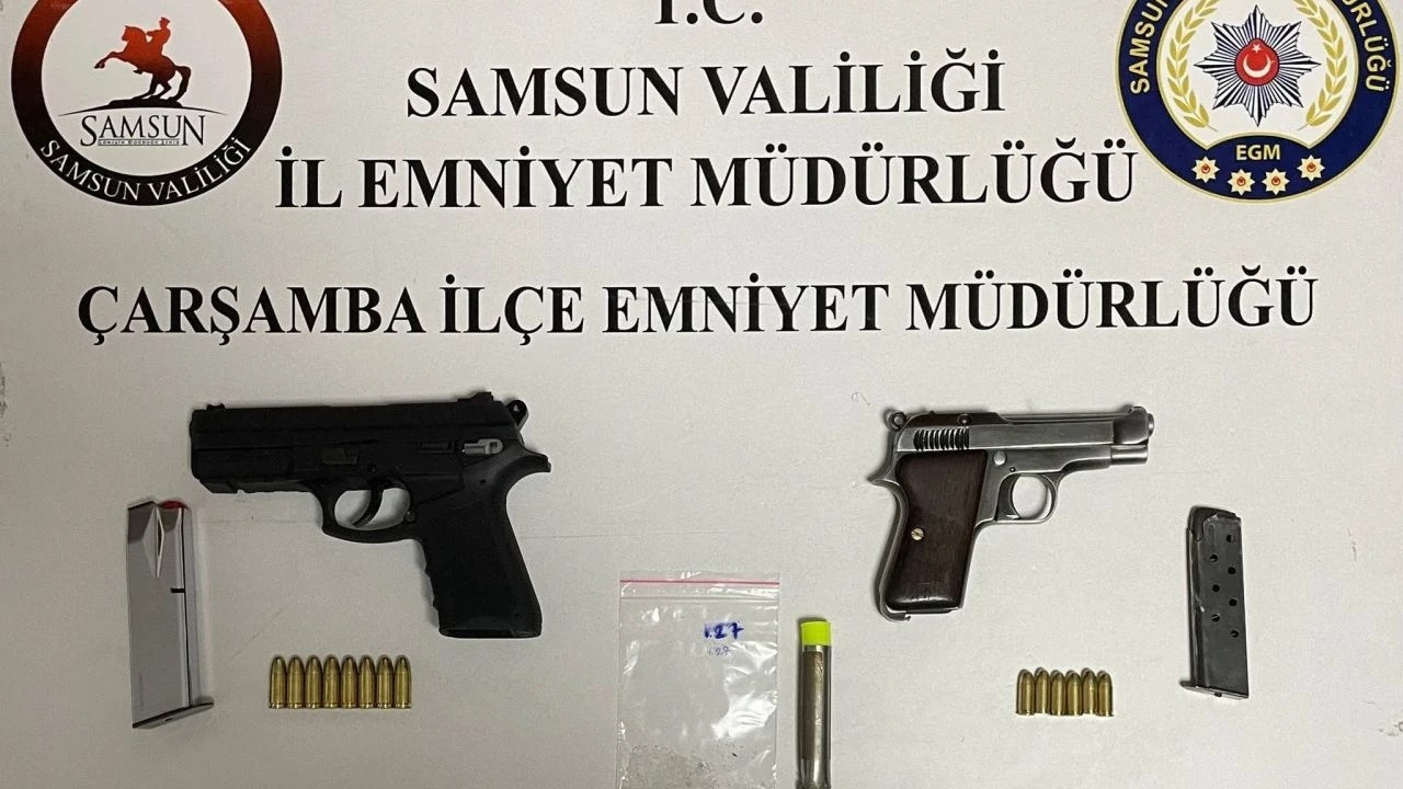 Samsun'da silah ve uyuşturucu operasyonu: 3 gözaltı