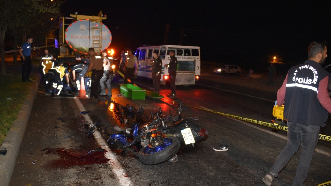 Urfa'da motosiklet kazası: 2 kişi hayatını kaybetti