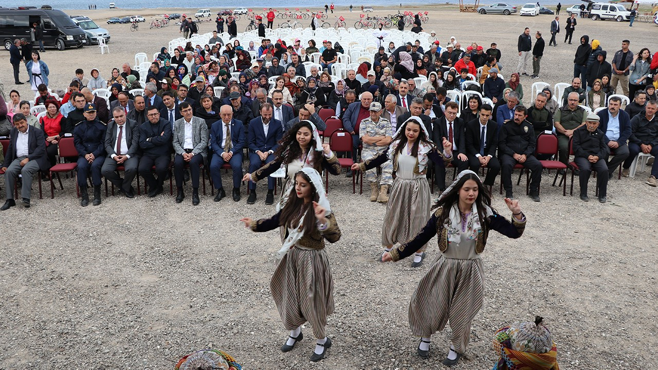 Frig vadisinde kültür, sanat ve spor festivali düzenlendi