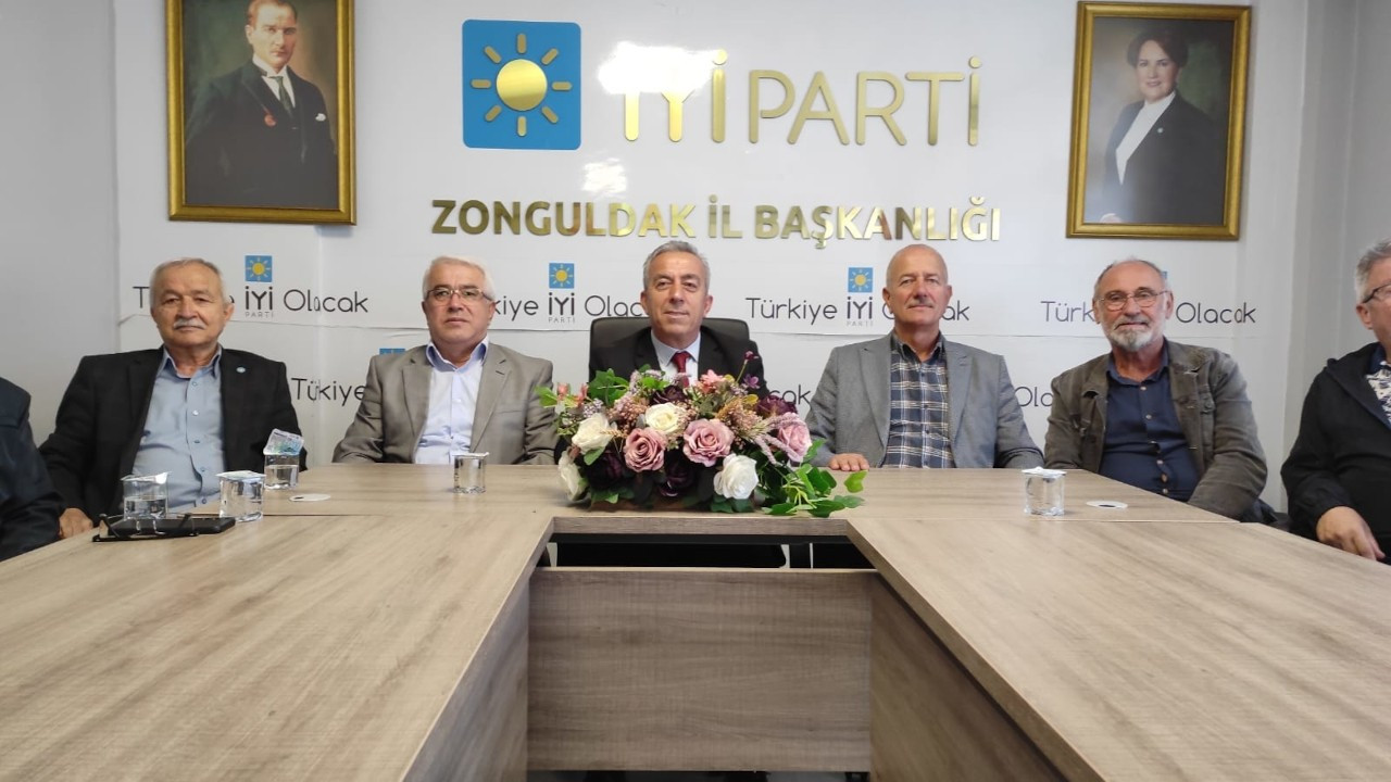 İYİ Parti Zonguldak İl Yönetimi istifa etti