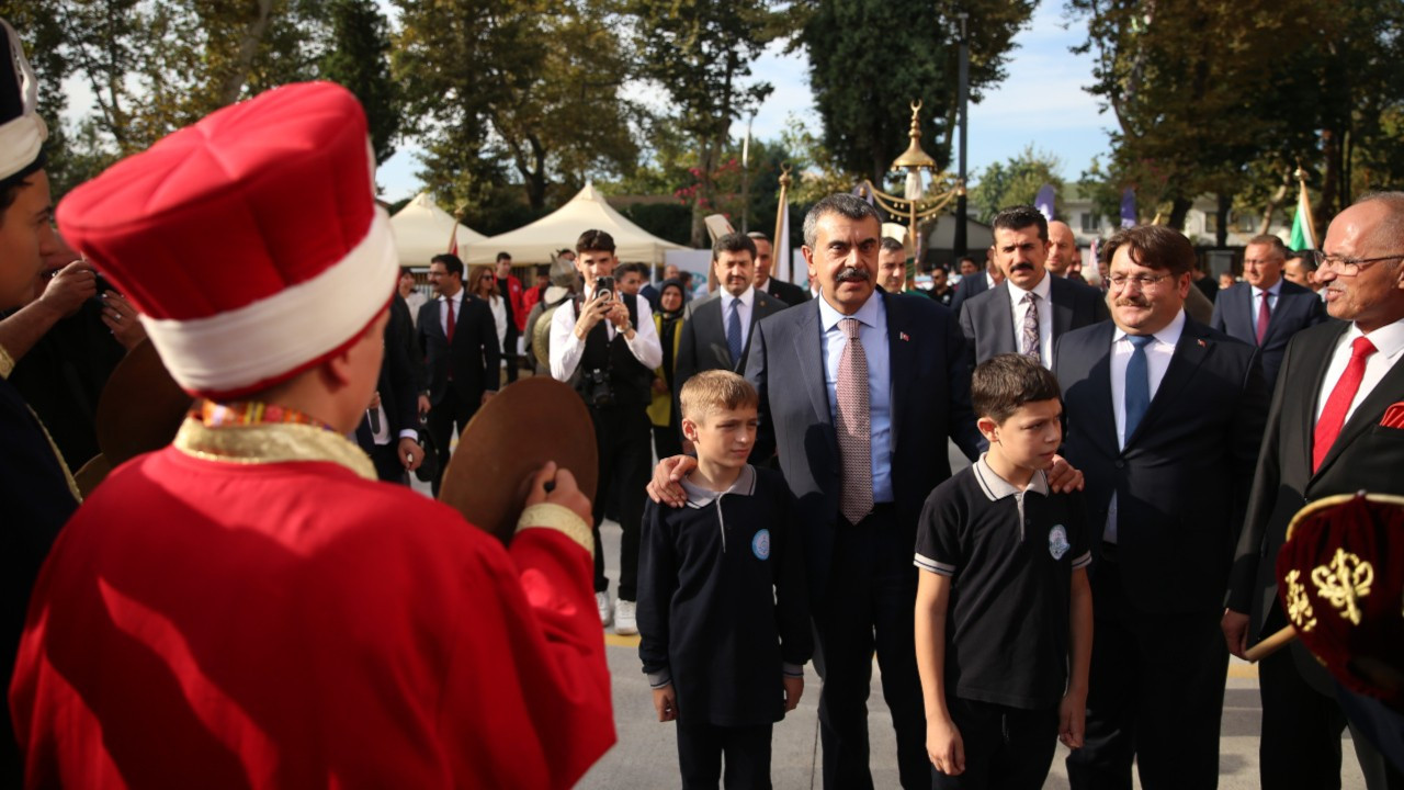 Bakan Tekin: Talep olduğu sürece imam hatip açmaya devam edeceğiz