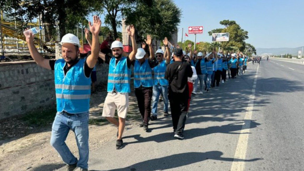 Ahmet Ümit ve Onur Saylak'tan Ankara'ya yürüyen madencilere destek