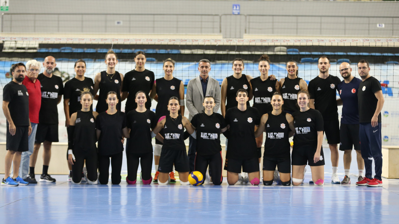 Sakarya Voleybol, Sultanlar Ligi'ni hedefliyor