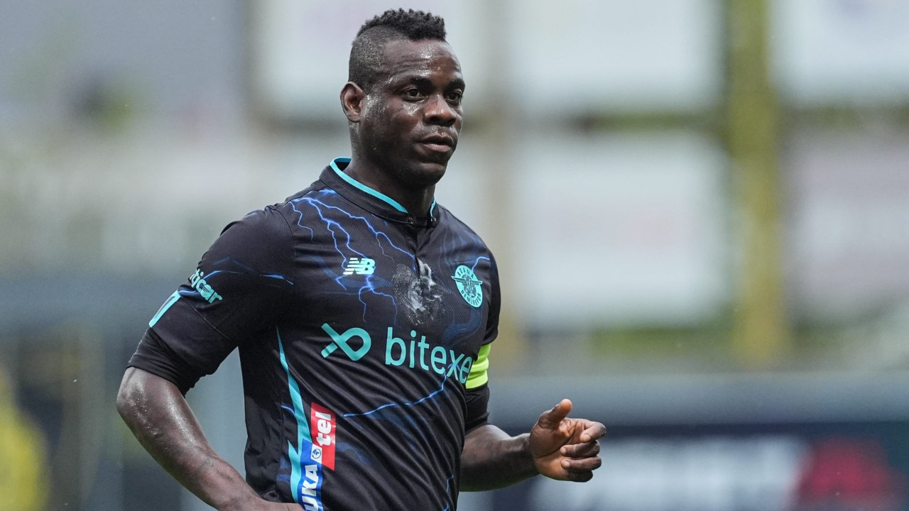 Adana Demirspor'dan ayrılan Balotelli, 3. Lig yolunda