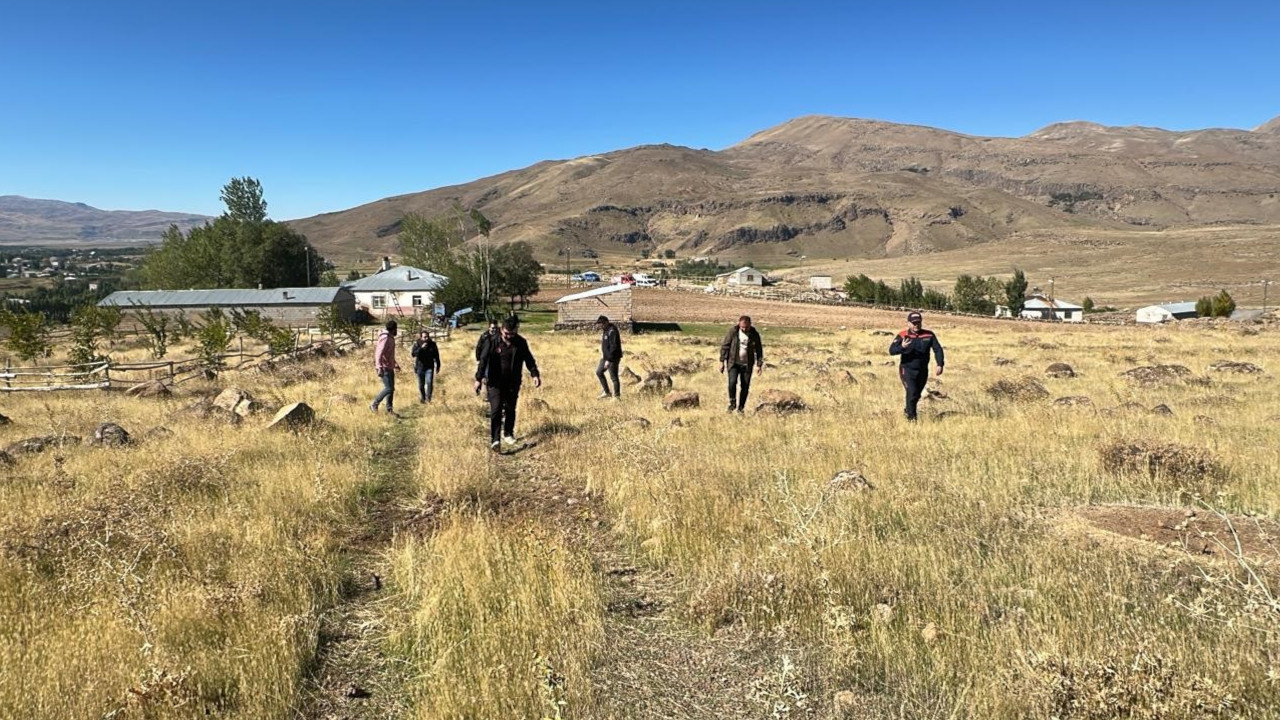 Van'da kaybolan adamı arama çalışmalarında dron desteği