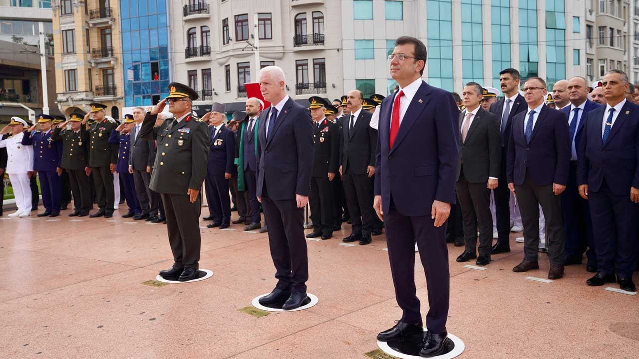 İstanbul'un kurtuluşu Taksim’de kutlandı