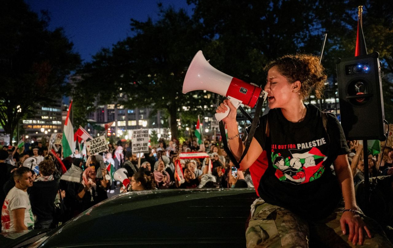 ABD'de Filistin'e destek eylemleri: Beyaz Saray önünde kendini yaktı - Sayfa 3