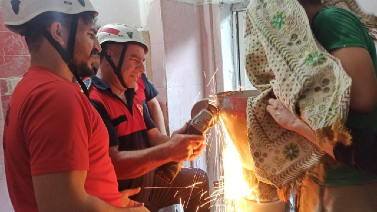 13 yaşındaki çocuk çırak elini hamur makinesine kaptırdı