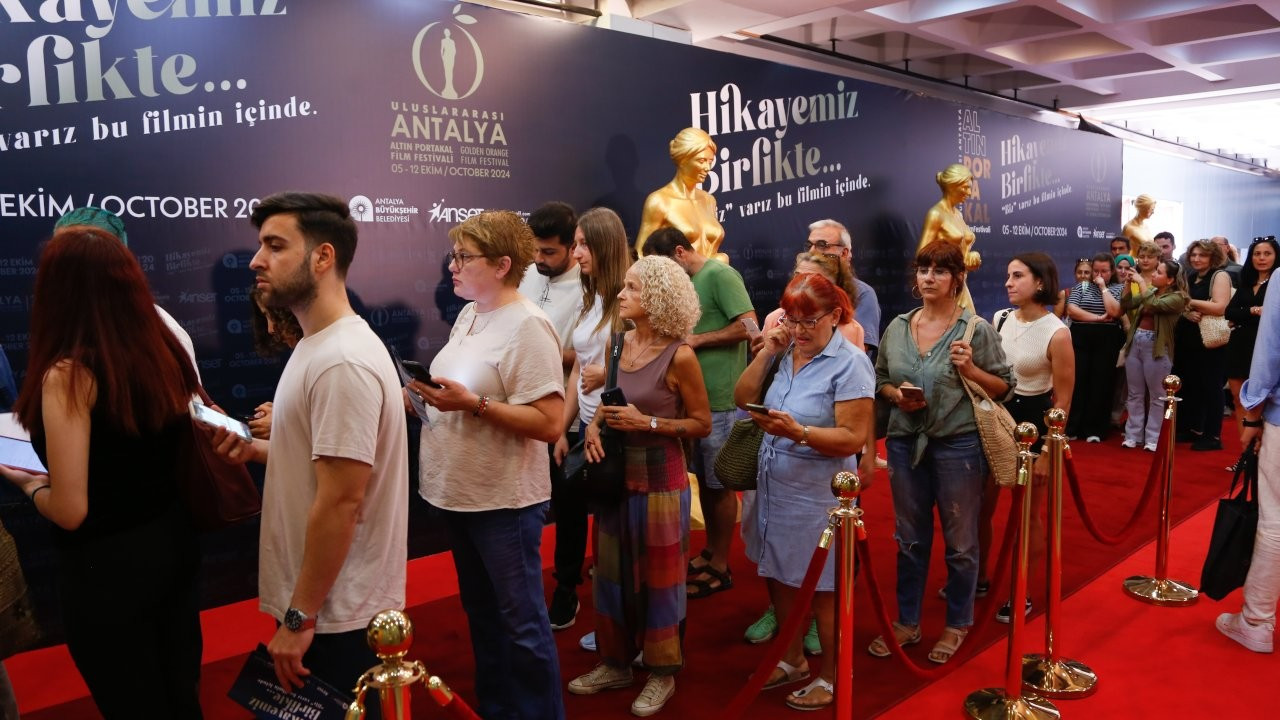 Antalya Altın Portakal Film Festivali'nde 'Şişli Kız' filmi gösterildi