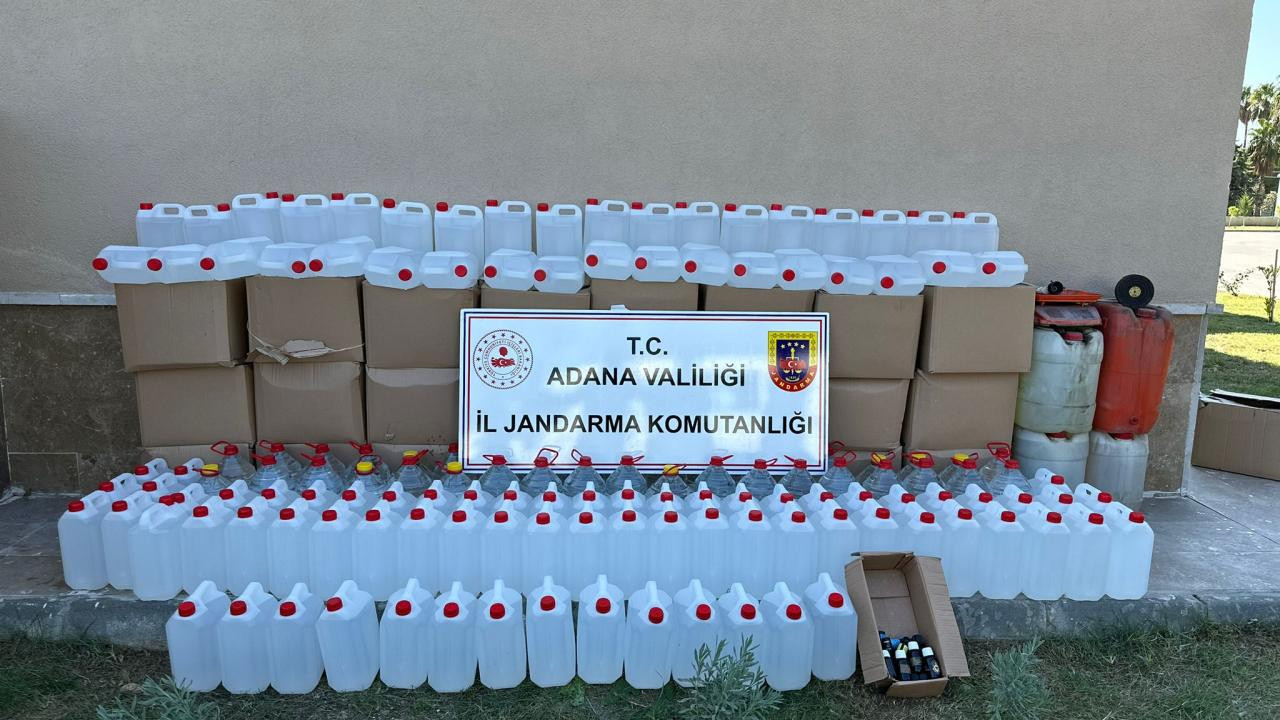 Adana'da 1475 litre kaçak içki ele geçirildi