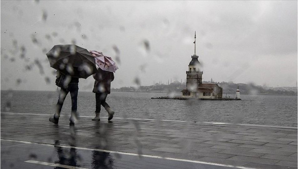 İstanbul için sağanak yağış alarmı: Prof. Dr. Orhan Şen tarih ve saat verdi - Sayfa 1