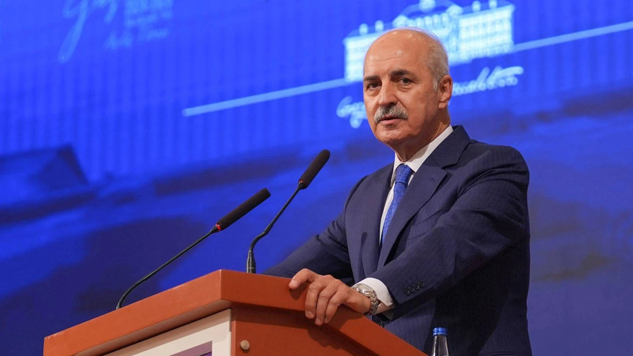 Numan Kurtulmuş, Anayasa'nın 3. Maddesi'nin değişmesini istedi, siyasilerden tepki geldi: Selektör yapıyorsunuz