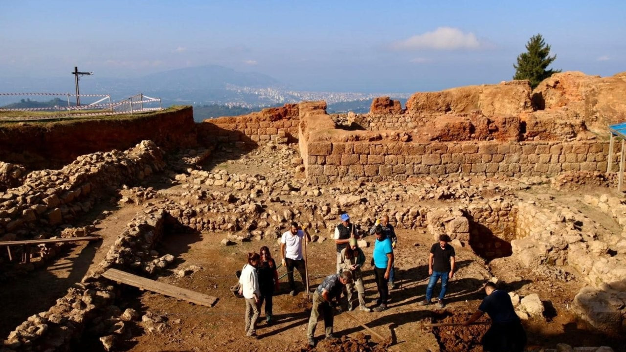 Ordu Kurul Kalesi'ndeki kazılar 15'inci yılında devam ediyor